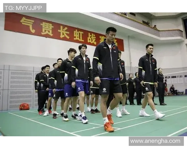 南京羽毛球队与重庆羽毛球队赛后复盘速度对比分析 南京羽毛球队与重庆羽毛球队赛后复盘速度对比分析