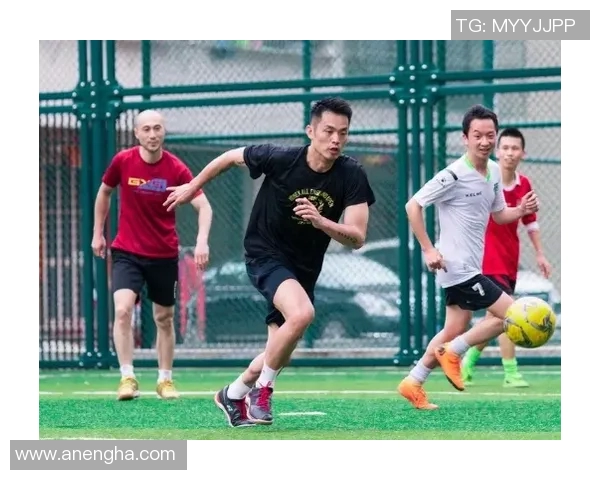 林丹心目中的足球偶像是谁揭秘他对足球明星的热爱与追随