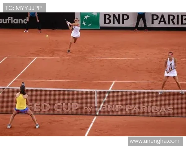 武汉网球队在联合会杯中的耐力表现值得称赞与反思