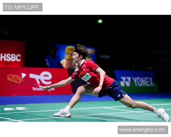 深圳羽毛球队在洲际杯中的战术表现分析与精彩瞬间回顾 深圳羽毛球队在洲际杯中的战术表现分析与精彩瞬间回顾