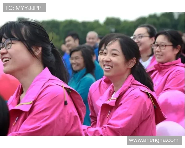 广州羽毛球队奋勇争先全运会逆袭之旅展现拼搏精神与团队力量 广州羽毛球队奋勇争先全运会逆袭之旅展现拼搏精神与团队力量